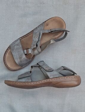 Rieker Silver Metallic Comfort Sandals, Size 40 (US 9-9.5)
